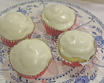 baked cupcakes with frosting